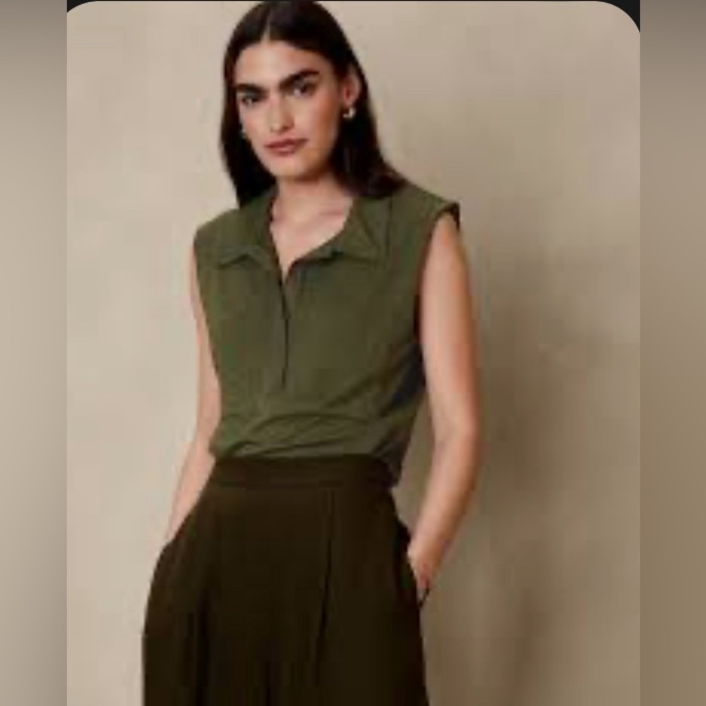 NWT Banana Republic Olive Crepe Henley Top